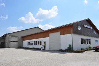 Hauptsitz Dorfbach - Halle 1 (vorne) - Kleinteilelager, Lagerverkauf